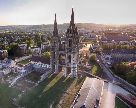 EXCURSION DANS L’AISNE : SOISSONS & CROISIERE CANAL DE L’OURCQ